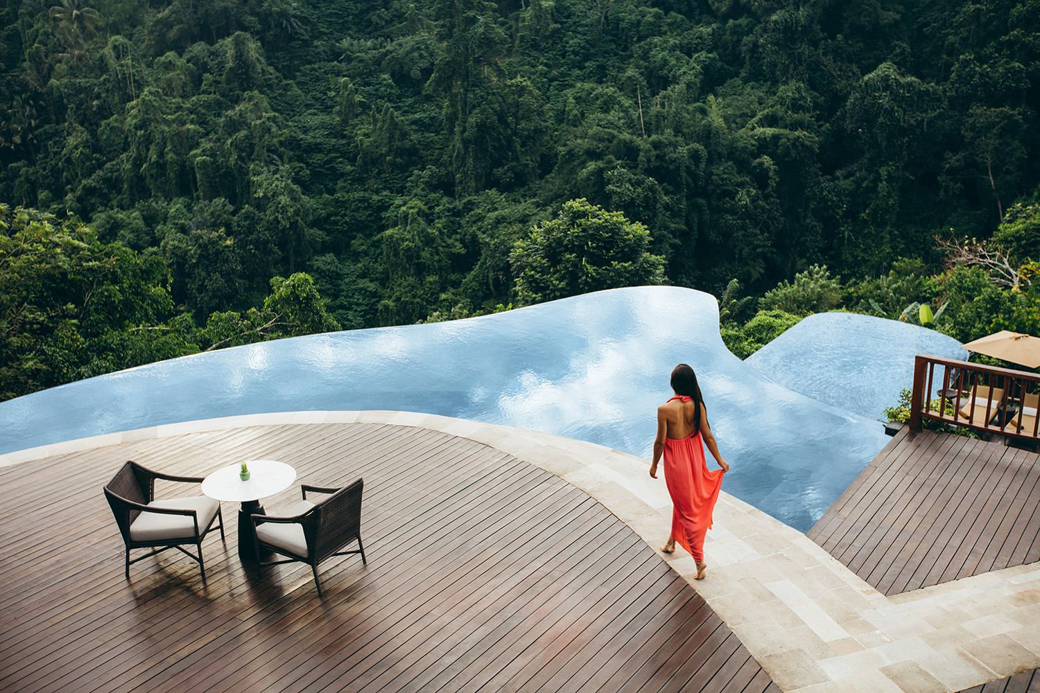 Theta Healing® Manifesting and Abundance Course 2 Bali poolside - Theta Healing® Manifesting and Abundance Course 2